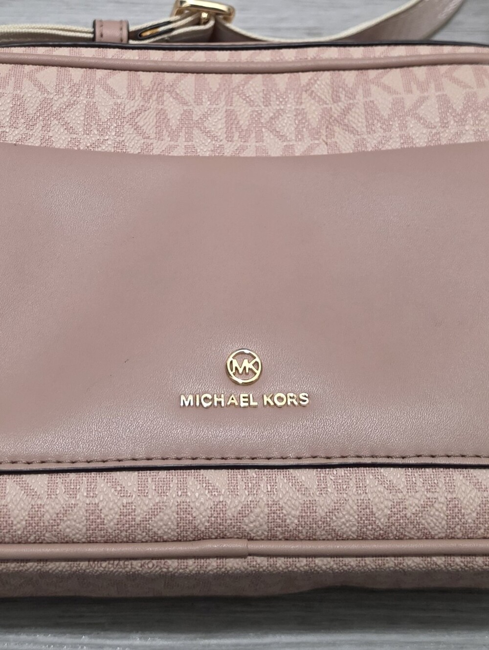 Michael Kors Jet Set Crossbody Logo Canvas - Blush EUC - Picture 9 of 9